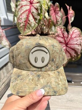 Lids Floral Camo Baseball Cap in Tan and Olive